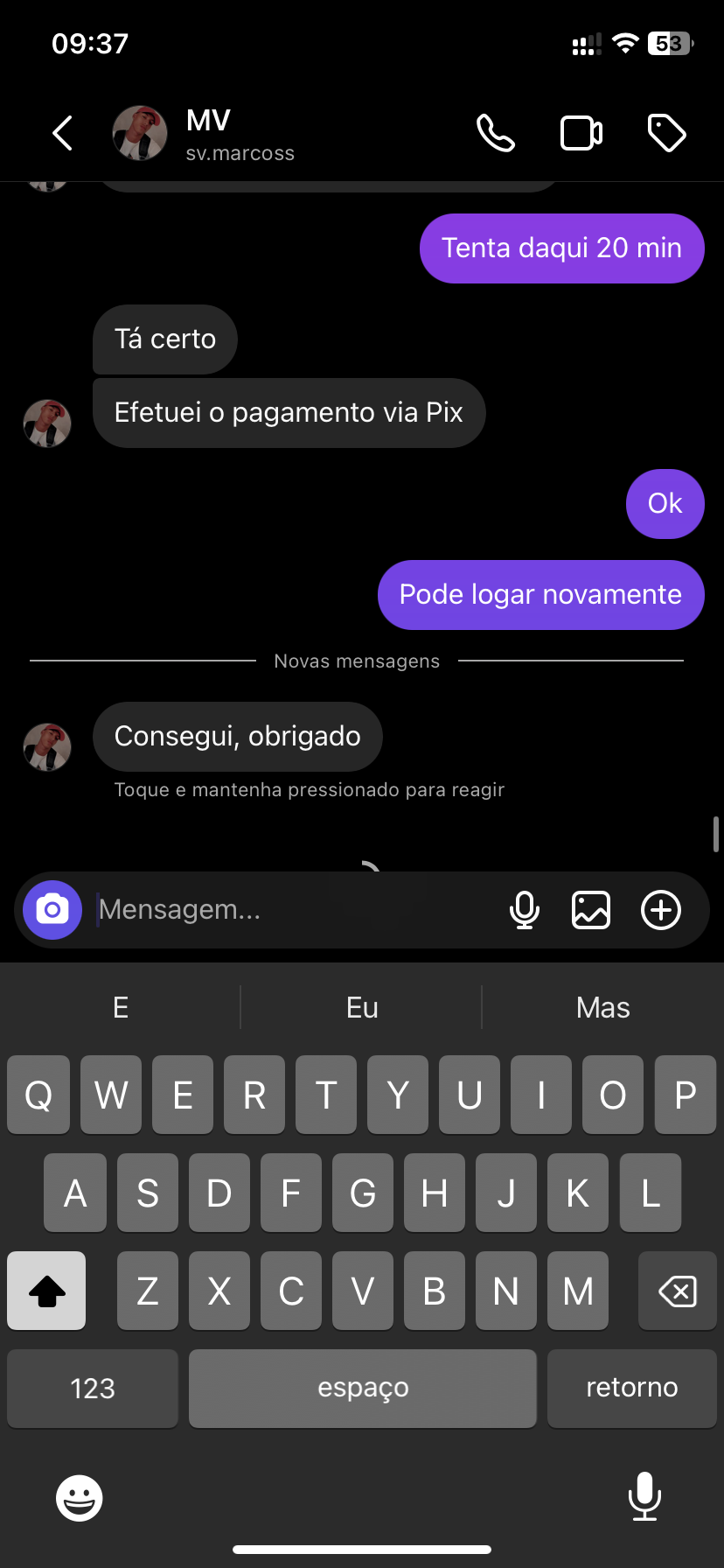 Foto de um cliente satisfeito com o CineFlic